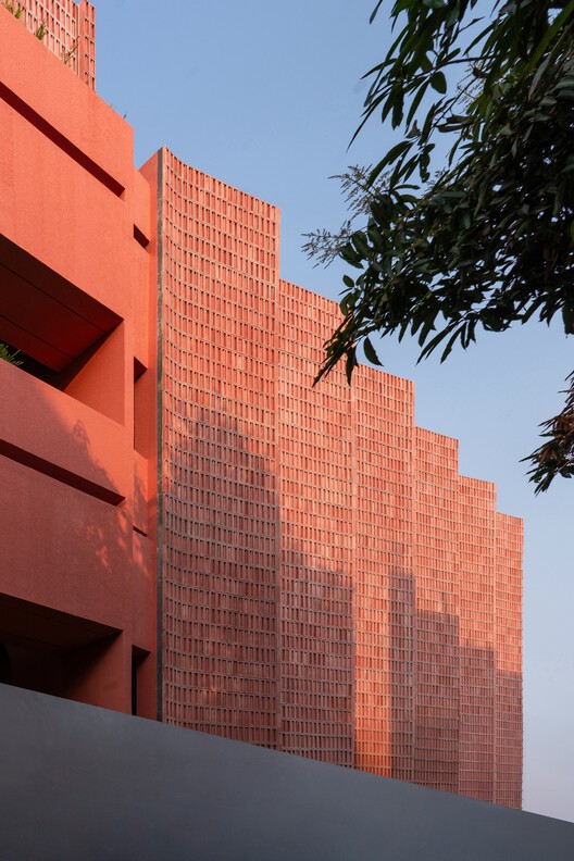 Anir Guest House / Tamara Wibowo Architects Anir Guest House / Tamara Wibowo Architects - Exterior Photography