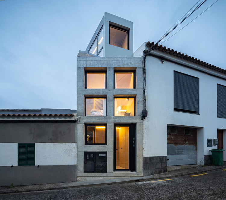 Mini Atalhada Building / SO Arquitetura & Design - Exterior Photography, House Interiors
