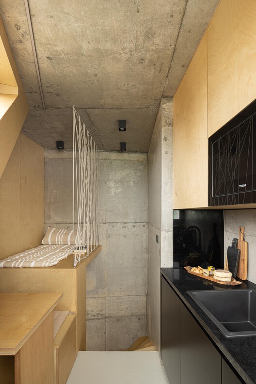 Edifício Mini Atalhada / SO Arquitetura & Design - 室内图, 卫生间, 木头