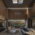 Casa Honor Vacui / Equipo de Arquitectura - Fotografía interior, Interiores Residenciales, Sillas