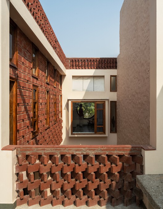 Sukoon House / tubb Sukoon House / tubb - Interior Photography, Wood, Brick