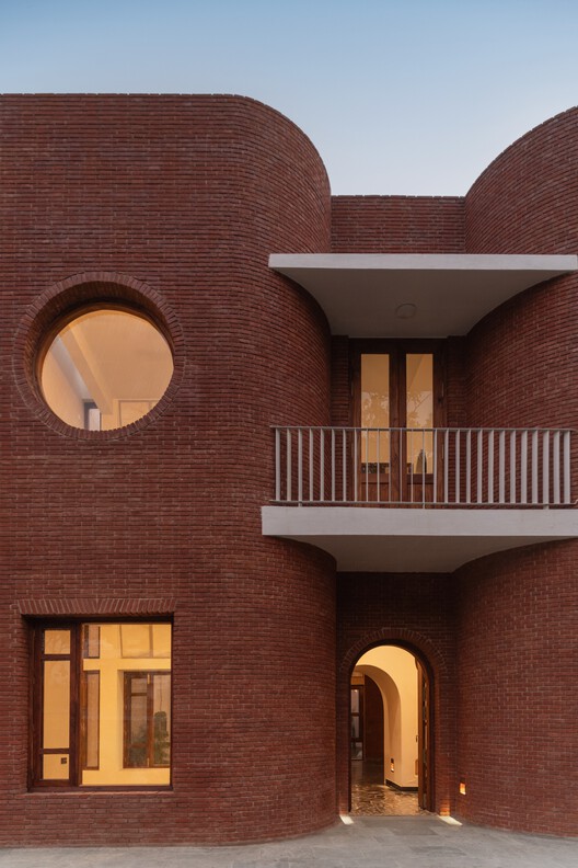 Sukoon House / tubb - Fotografía interior, Ladrillo