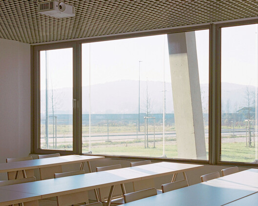 Educational Facility URSIKS / Arhitekti Počivašek Petranovič Educational Facility URSIKS / Arhitekti Počivašek Petranovič - Interior Photography, Wood