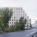 Centro de Salud Multidisciplinario Bordeaux Dunant / Bartolo+Contré