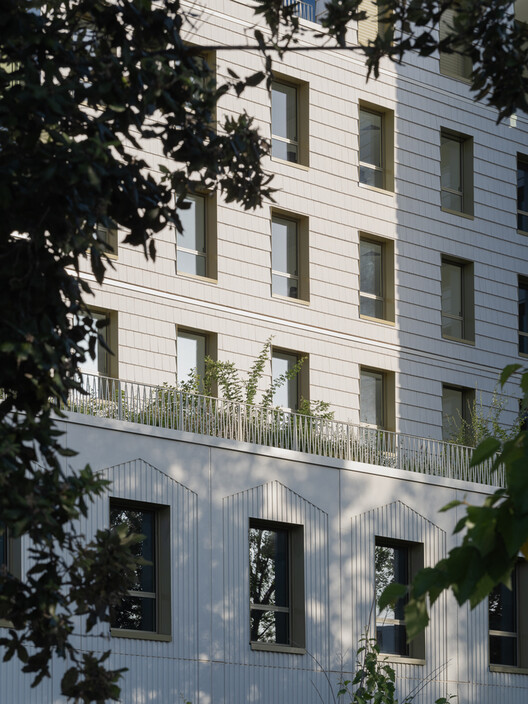 Multidisciplinary Health Center Bordeaux Dunant / Bartolo+Contré Multidisciplinary Health Center Bordeaux Dunant / Bartolo+Contré - Exterior Photography