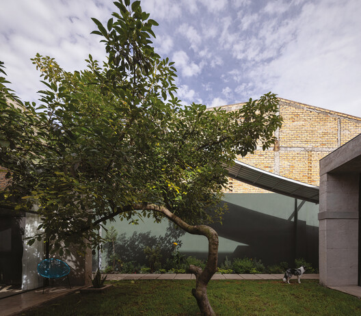 Aerocasa / Feliu Vega Kennedy Arquitectura Aerocasa / Feliu Vega Kennedy Arquitectura - Image 4 of 15