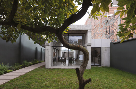 Aerocasa / Feliu Vega Kennedy Arquitectura Aerocasa / Feliu Vega Kennedy Arquitectura - Image 2 of 15