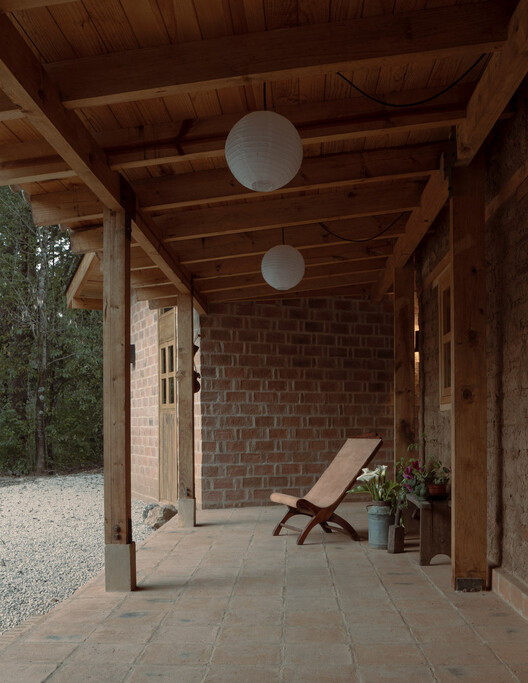 Casa Estelí / COLAR Colectivo de Arquitectura Casa Estelí / COLAR Colectivo de Arquitectura - Interior Photography, Wood, Brick