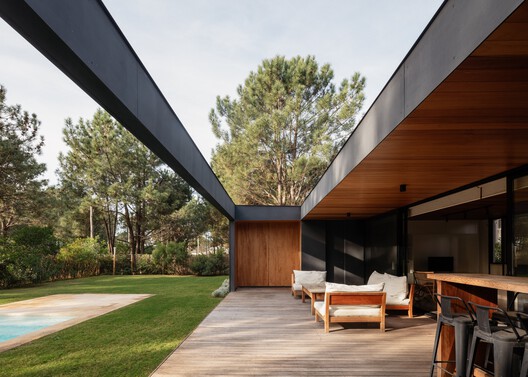 Cella House  / iHouse estudio - Exterior Photography