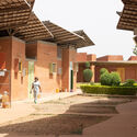 Time as a Building Material in Francis Kéré’s Architecture - Imagen 1 de 4
