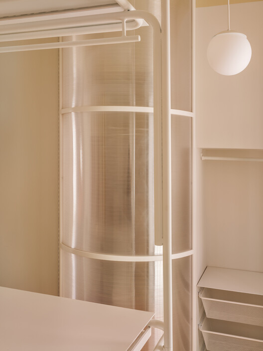 LILAC / BUREAU LILAC / BUREAU - Interior Photography, Wood, Glass