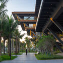 Centro de Atividades dos Trabalhadores de Haikou (Palácio Cultural dos Trabalhadores) / CADG - Centro Comunitário