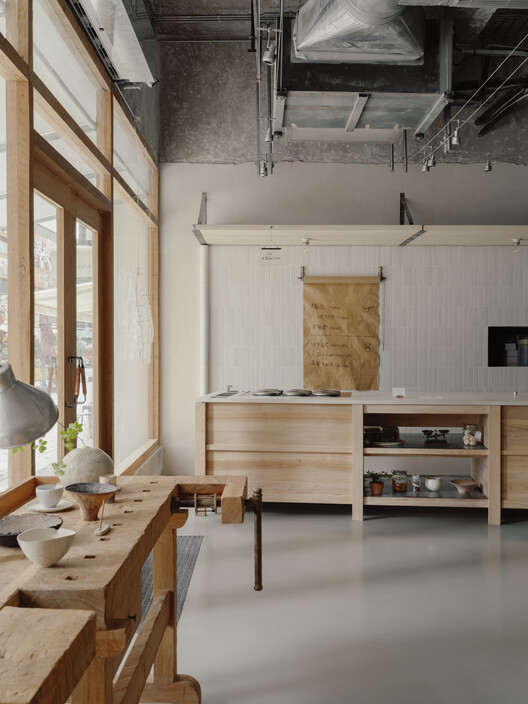 HEYTEA Craft Store / say architects HEYTEA Craft Store / say architects - Image 4 of 20