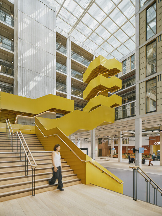 Temple Quarter Enterprise Campus / Feilden Clegg Bradley Studios Temple Quarter Enterprise Campus / Feilden Clegg Bradley Studios - Interior Photography, Stairs