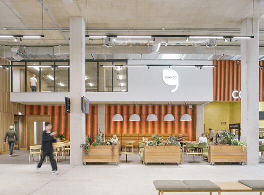 Temple Quarter Enterprise Campus / Feilden Clegg Bradley Studios Temple Quarter Enterprise Campus / Feilden Clegg Bradley Studios - Interior Photography, Wood, Chair