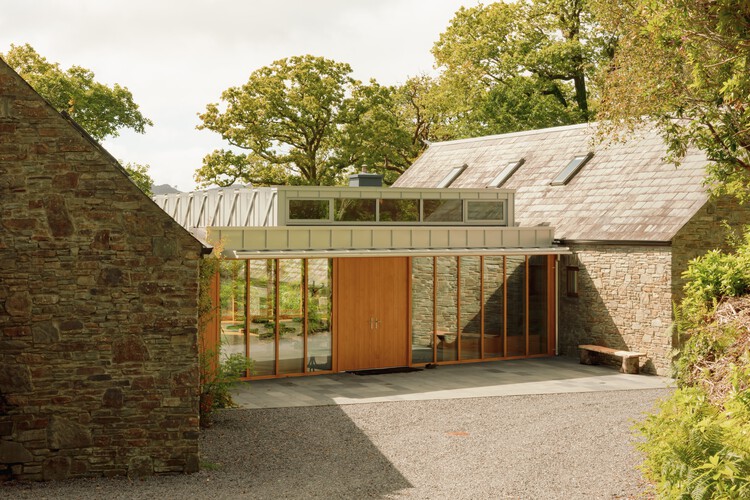 Linden House / Schemata Architects