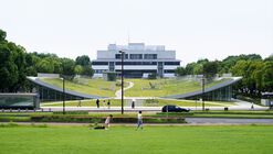 Common Nexus University / Tetsuo Kobori Architects 