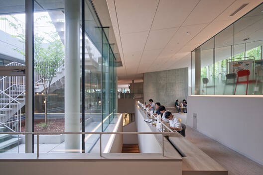 Common Nexus University / Tetsuo Kobori Architects Common Nexus University / Tetsuo Kobori Architects - Interior Photography, Kitchen, Glass