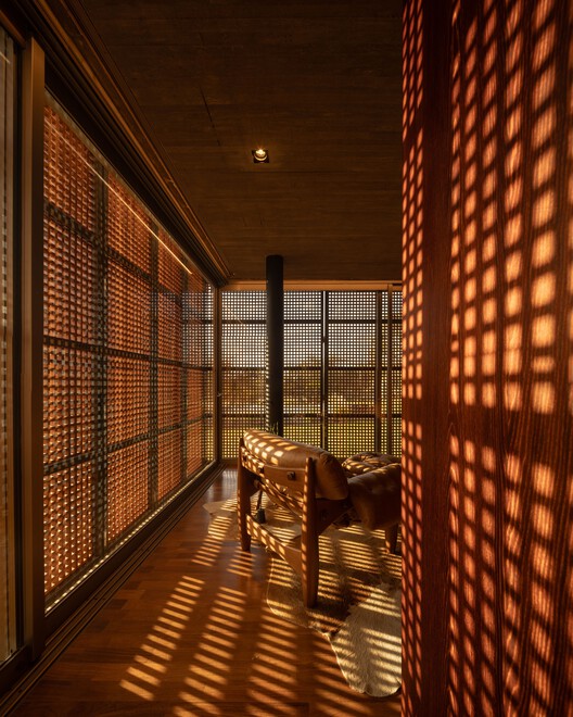 Casa Muxarabi / mf+arquitetos Casa Muxarabi / mf+arquitetos - Image 14 of 51