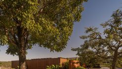 Casa Muxarabi / mf+arquitetos