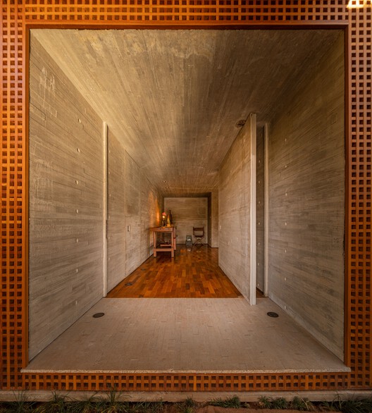Casa Muxarabi / mf+arquitetos Casa Muxarabi / mf+arquitetos - Image 29 of 51