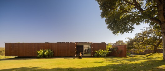 Casa Muxarabi / mf+arquitetos Casa Muxarabi / mf+arquitetos - Image 38 of 51