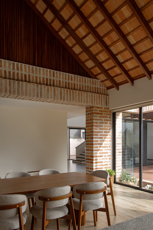 Casa PM / Feliu Vega Kennedy Arquitectura Casa PM / Feliu Vega Kennedy Arquitectura - Interior Photography, Wood, Beam