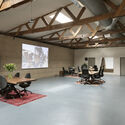 African Futures Institute Transforms Former Warehouse Into Headquarters in Accra, Ghana - Imagem 3 de 4