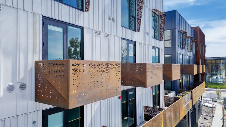 Getting More From Less: Rethinking Structure Through Form - Image 12 of 14