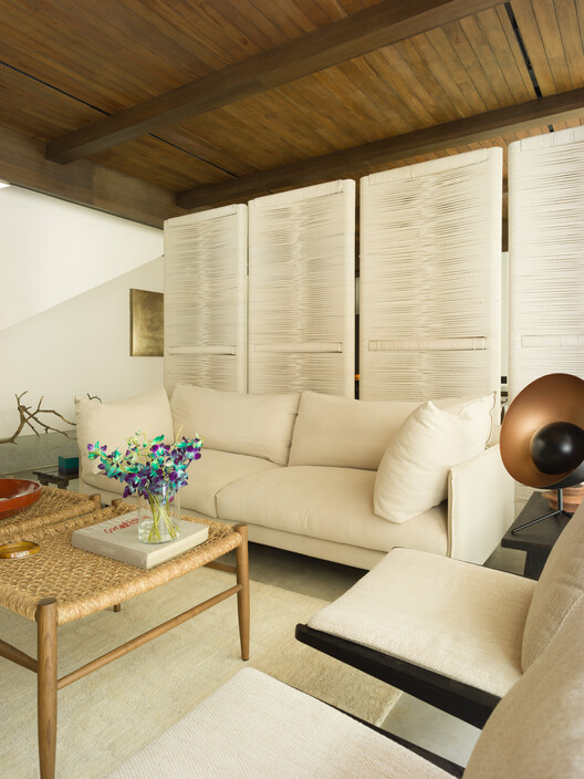 Patina House / 182 DESIGN Patina House / 182 DESIGN - Interior Photography, Living Room, Wood, Lighting, Table, Sofa, Chair