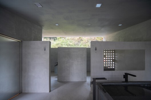 the iLOOminate Public Toilet / Studio 10 the iLOOminate Public Toilet / Studio 10 - Interior Photography, Concrete
