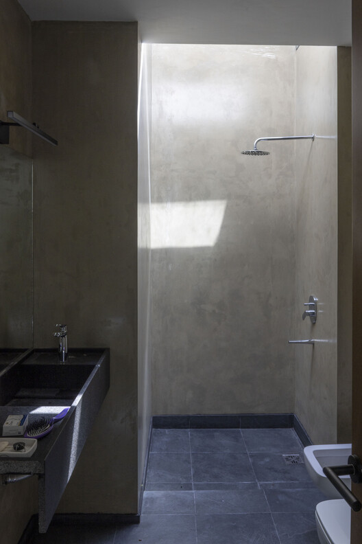 A House with One Hundred Pines / Luis Barandiarán A House with One Hundred Pines / Luis Barandiarán - Image 18 of 31