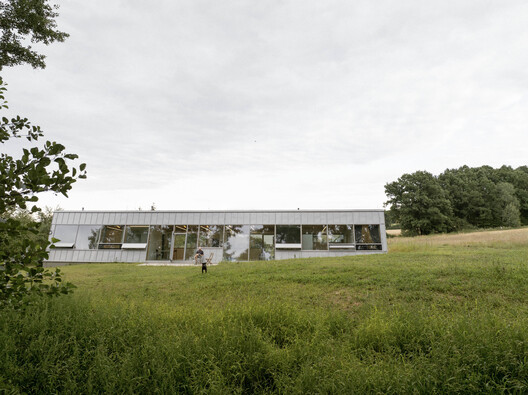 Modular House with a Sloping Facade / Papundekl Architects Modular House with a Sloping Facade / Papundekl Architects - Image 23 of 32
