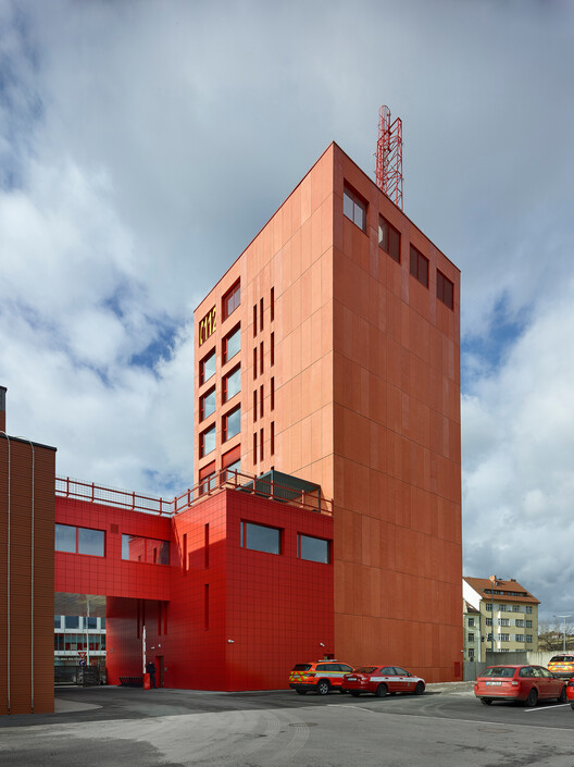 Prague Fire Rescue Service / Architektura Prague Fire Rescue Service / Architektura - Exterior Photography