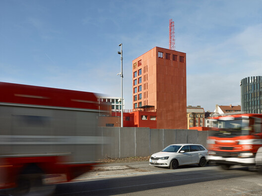Prague Fire Rescue Service / Architektura Prague Fire Rescue Service / Architektura - Exterior Photography, Facade, Concrete