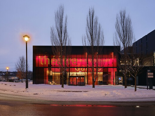 Le Grand-Espace Sherbrooke: A New Cultural Venue / Atelier Paul Laurendeau + NEUF architect(e)s Le Grand-Espace Sherbrooke: A New Cultural Venue / Atelier Paul Laurendeau + NEUF architect(e)s - Exterior Photography