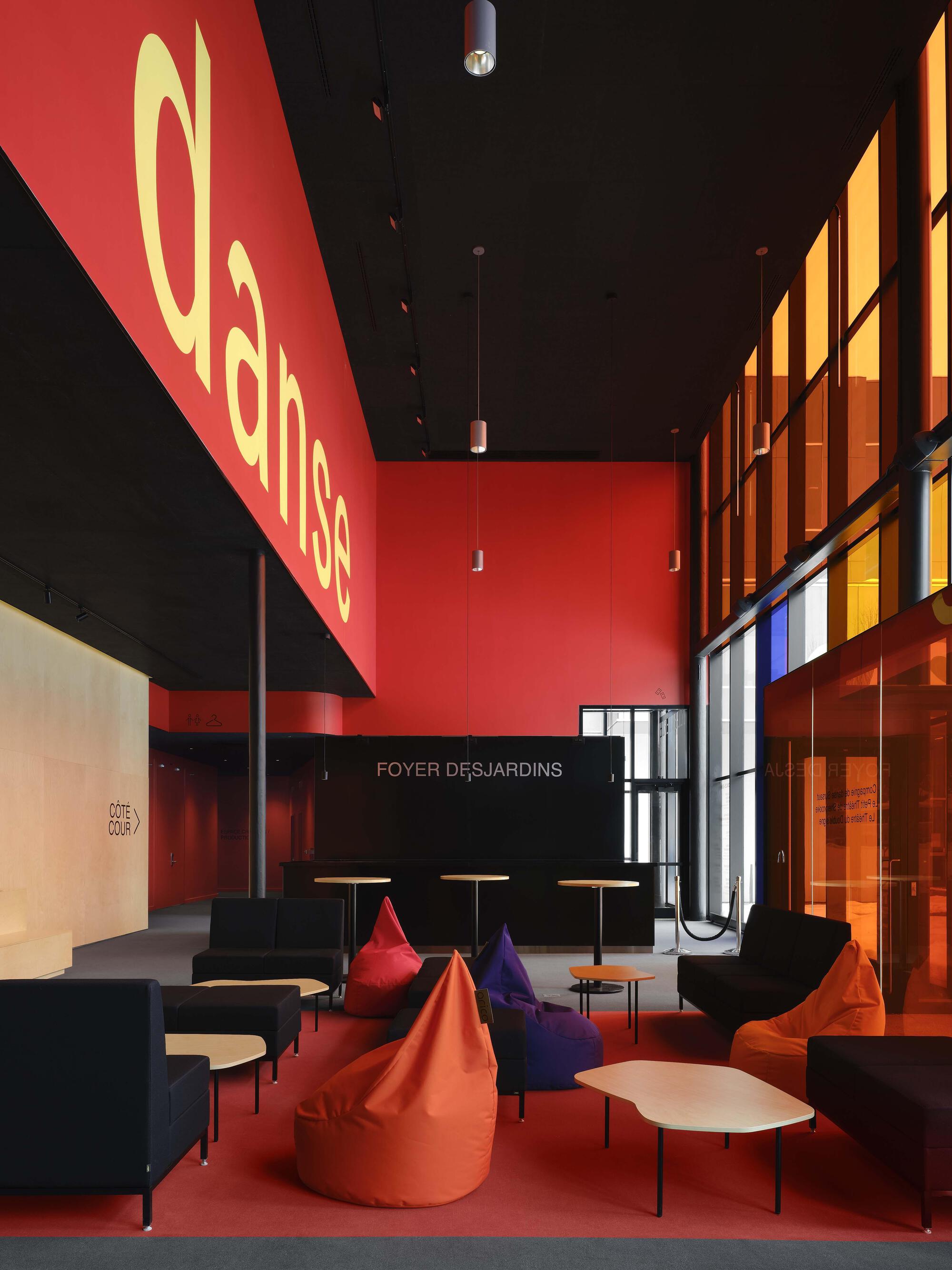 Sherbrooke estrena un teatro capaz de cambiar de configuración para cada espectáculo