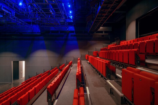 Le Grand-Espace Sherbrooke: A New Cultural Venue / Atelier Paul Laurendeau + NEUF architect(e)s Le Grand-Espace Sherbrooke: A New Cultural Venue / Atelier Paul Laurendeau + NEUF architect(e)s - Image 22 of 31