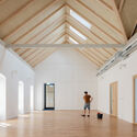 Stará Hasička Cultural and Community Center / schwerpunkt. - Interior Photography, Cultural Center, Beam