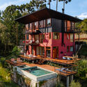 Residência em Campos do Jordão / Gil Mello Arquitetura - Exterior Photography, Houses, Balcony, Stairs