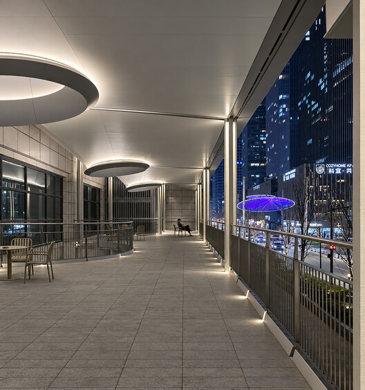 Yuelang Road Block Comprehensive Quality Enhancement / TJAD Original Design Studio - Interior Photography, Glass