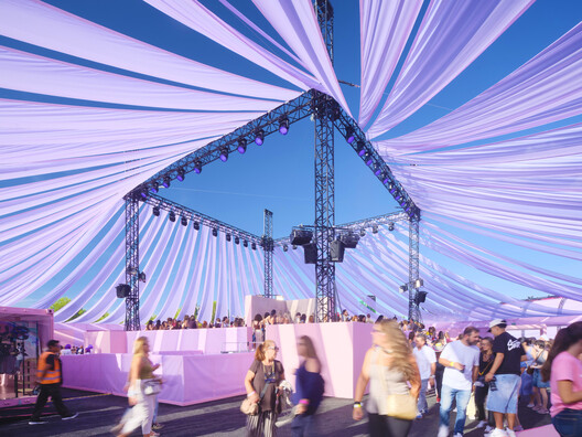 BIG’s Macondo Park Opens as a Temporary Cultural Landscape for Shakira’s Madrid Residency BIG’s Macondo Park Opens as a Temporary Cultural Landscape for Shakira’s Madrid Residency - Image 8 of 13
