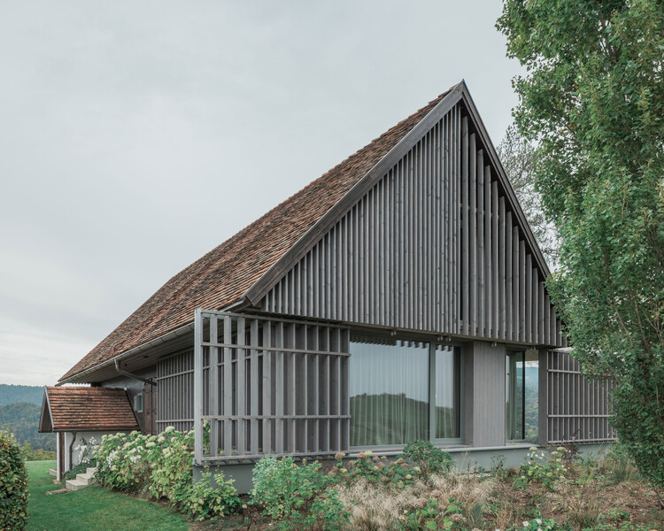 House on the Hill / Gangoly & Kristiner Architects - Exterior Photography, House Interiors