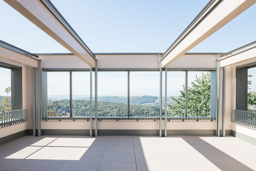 Primary School Straden / Gangoly & Kristiner Architects - Exterior Photography, Glass, Balcony