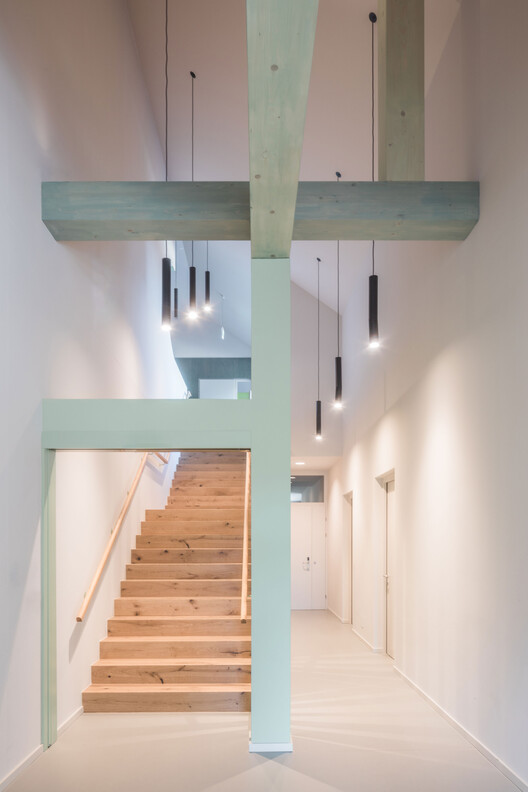 Community Center Gamlitz / Gangoly & Kristiner Architects Community Center Gamlitz / Gangoly & Kristiner Architects - Interior Photography, Stairs, Wood, Lighting, Beam