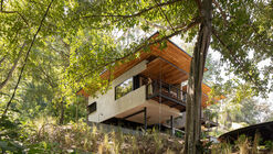 Villas Raices / Vince Studio