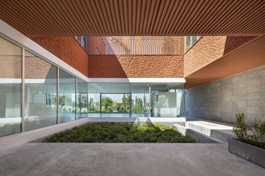Az-Boroun Villa / CROSSARCHITECTURE Az-Boroun Villa / CROSSARCHITECTURE - Image 8 of 29
