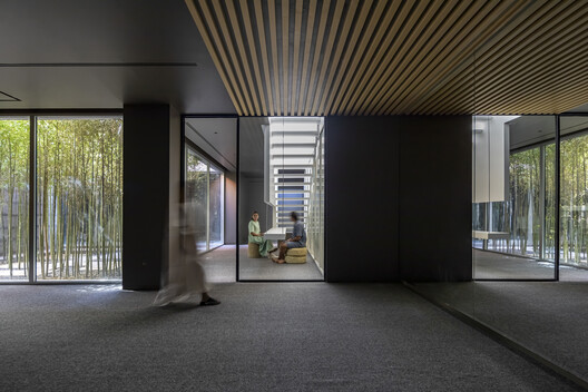 Az-Boroun Villa / CROSSARCHITECTURE Az-Boroun Villa / CROSSARCHITECTURE - Interior Photography, Wood, Glass