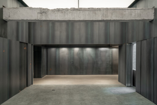 Jordnära Cafe & PHOMI Showroom / Ady Putra Architect Design Firm - Image 7 of 19
