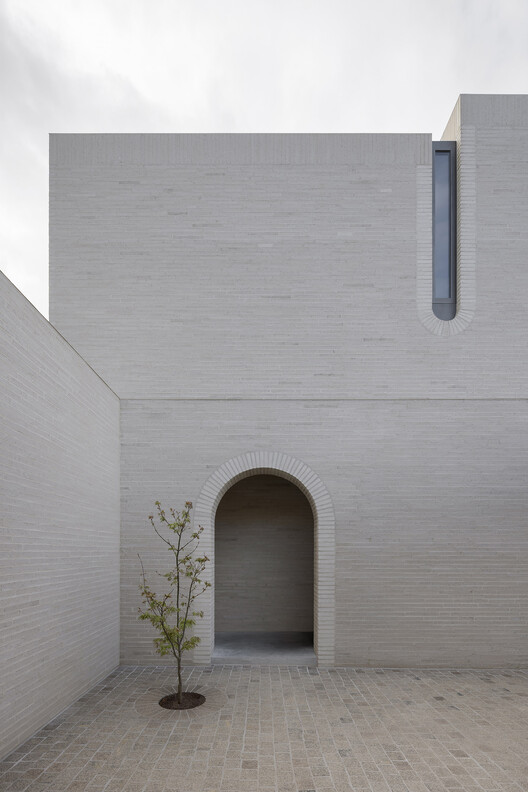 Casa Piva / B.E Architecture Casa Piva / B.E Architecture - Fotografia de Interiores, Arco, Concreto, Arcada